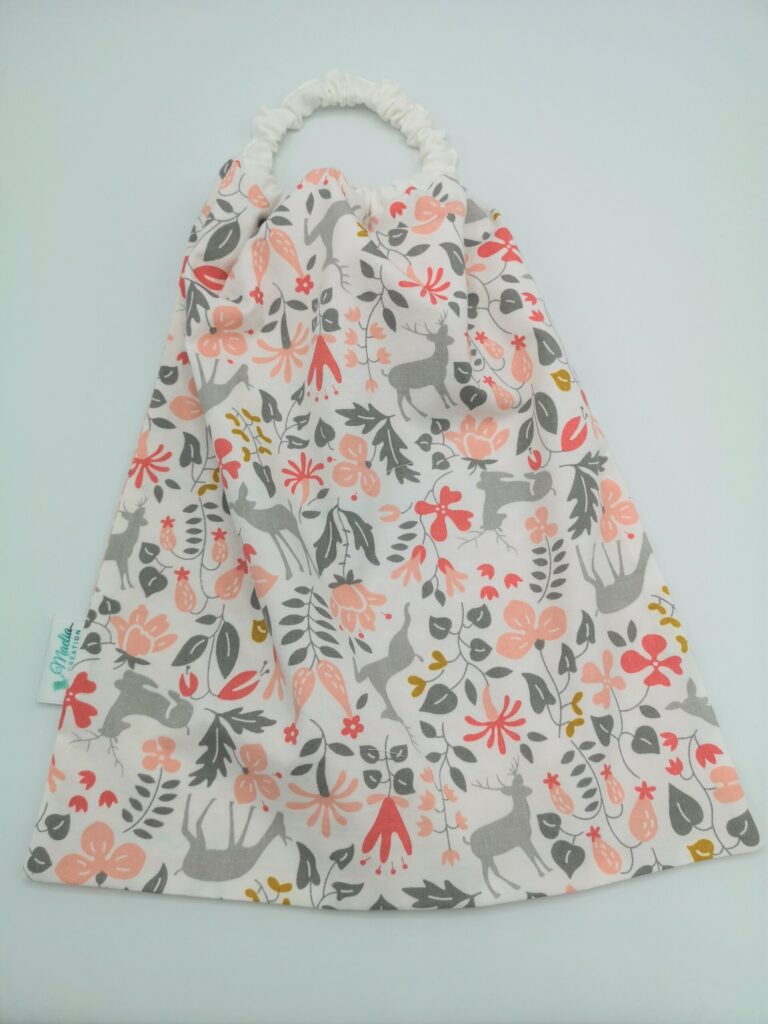 Serviette de table élastique fleurs et biche