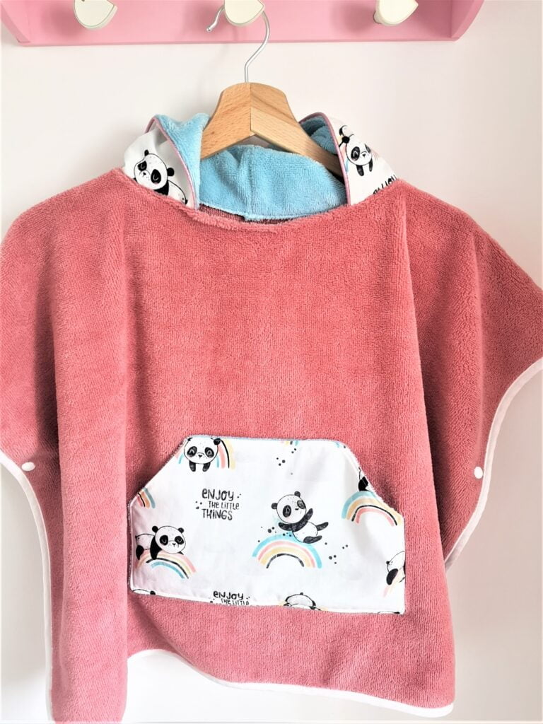 Poncho bain