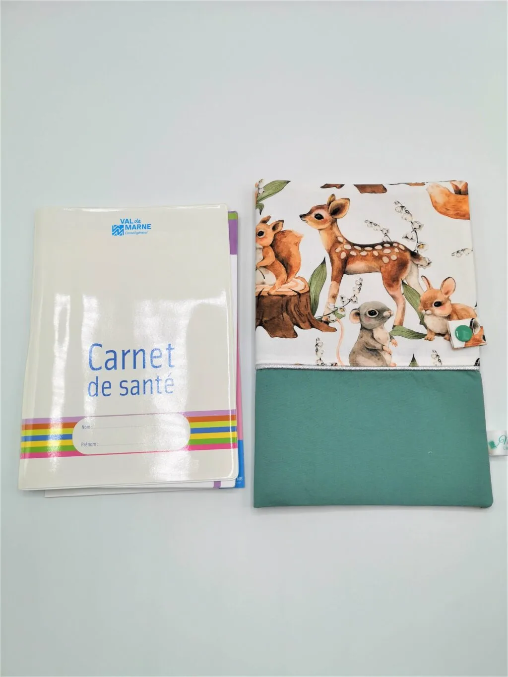 Protège Carnet de santé "Animaux hippie"