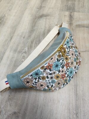 Sac banane “Velours Vert Lagon/Fleurs” — réalisation faite main