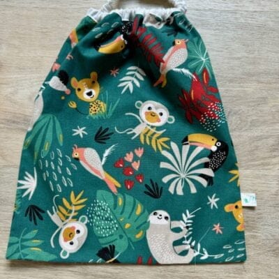 Serviette elastique maternelle jungle vert
