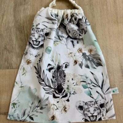 Serviette elastique maternelle